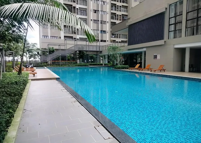 D\'Leisya Studio Youth City Nilai