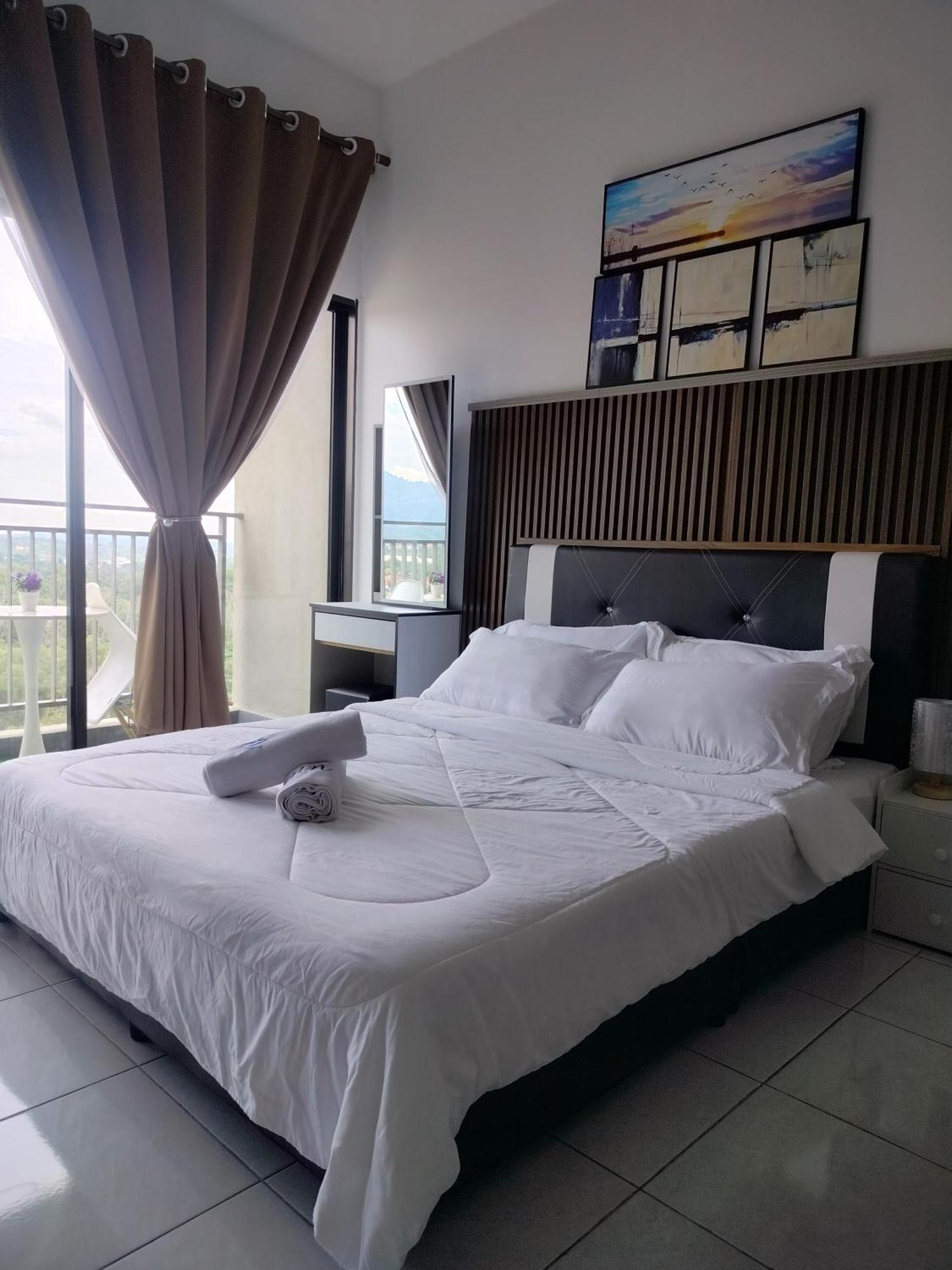 D'leisya Youth Apartment