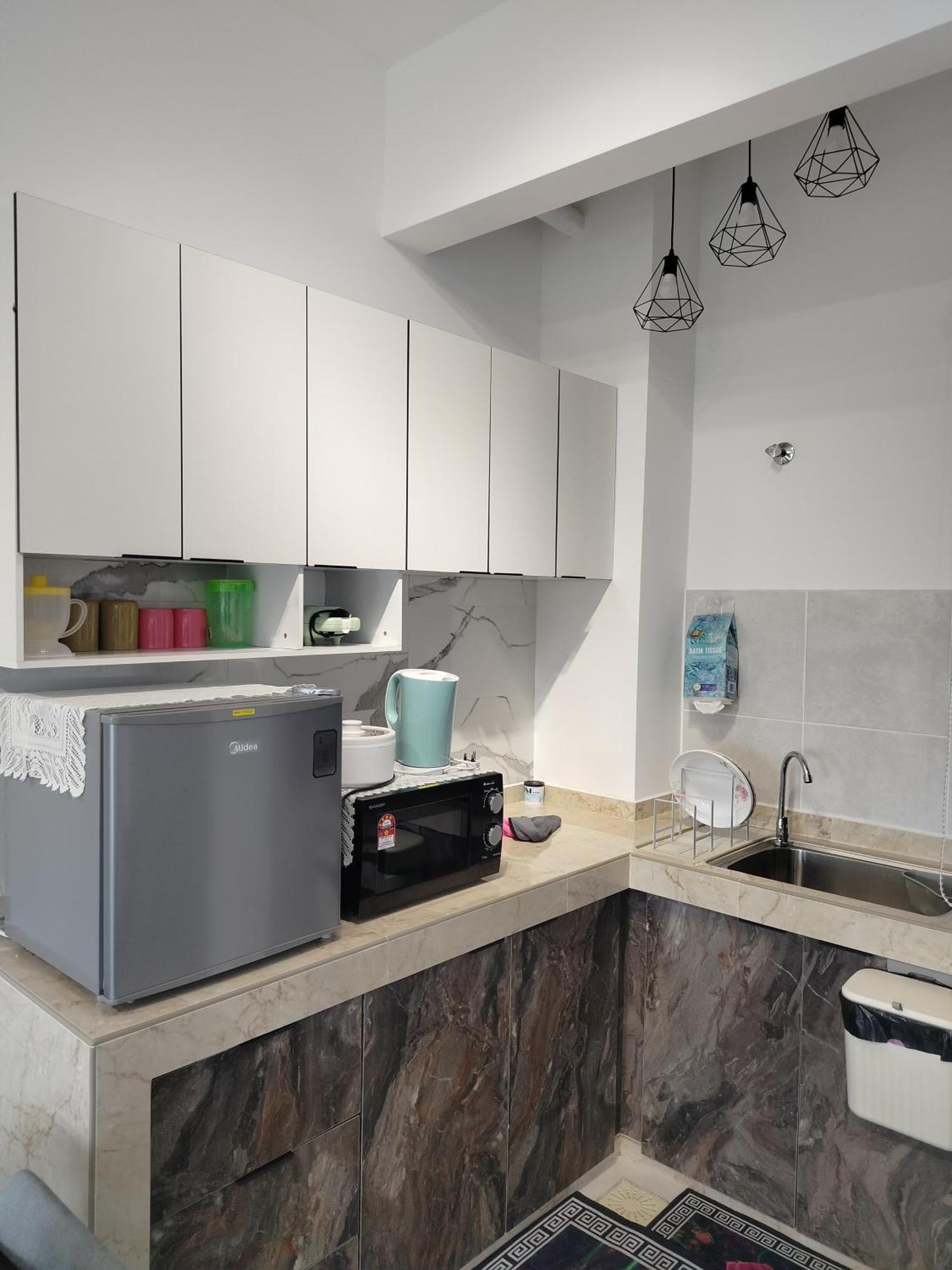 D'leisya Youth Apartment *